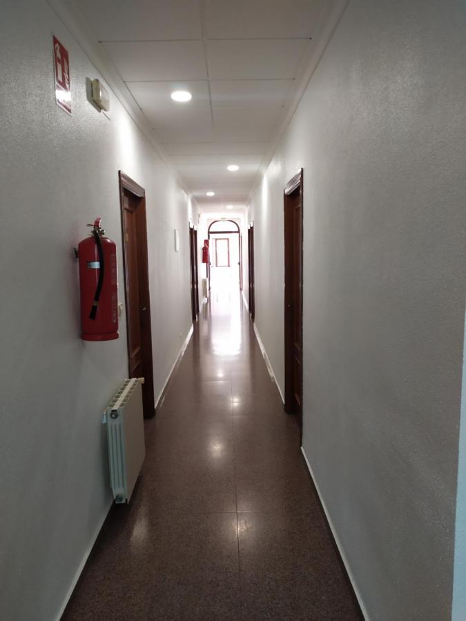 Готель Venta El Borrego Баньєрес-де-Маріола Екстер'єр фото